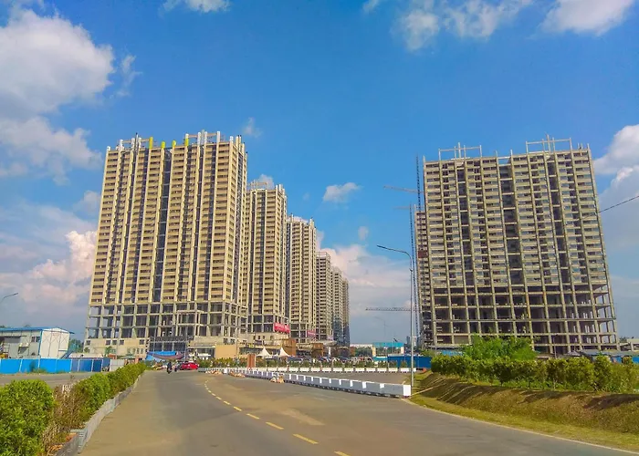 Spacious And Bright 2Br At Meikarta Apartment By Travelio